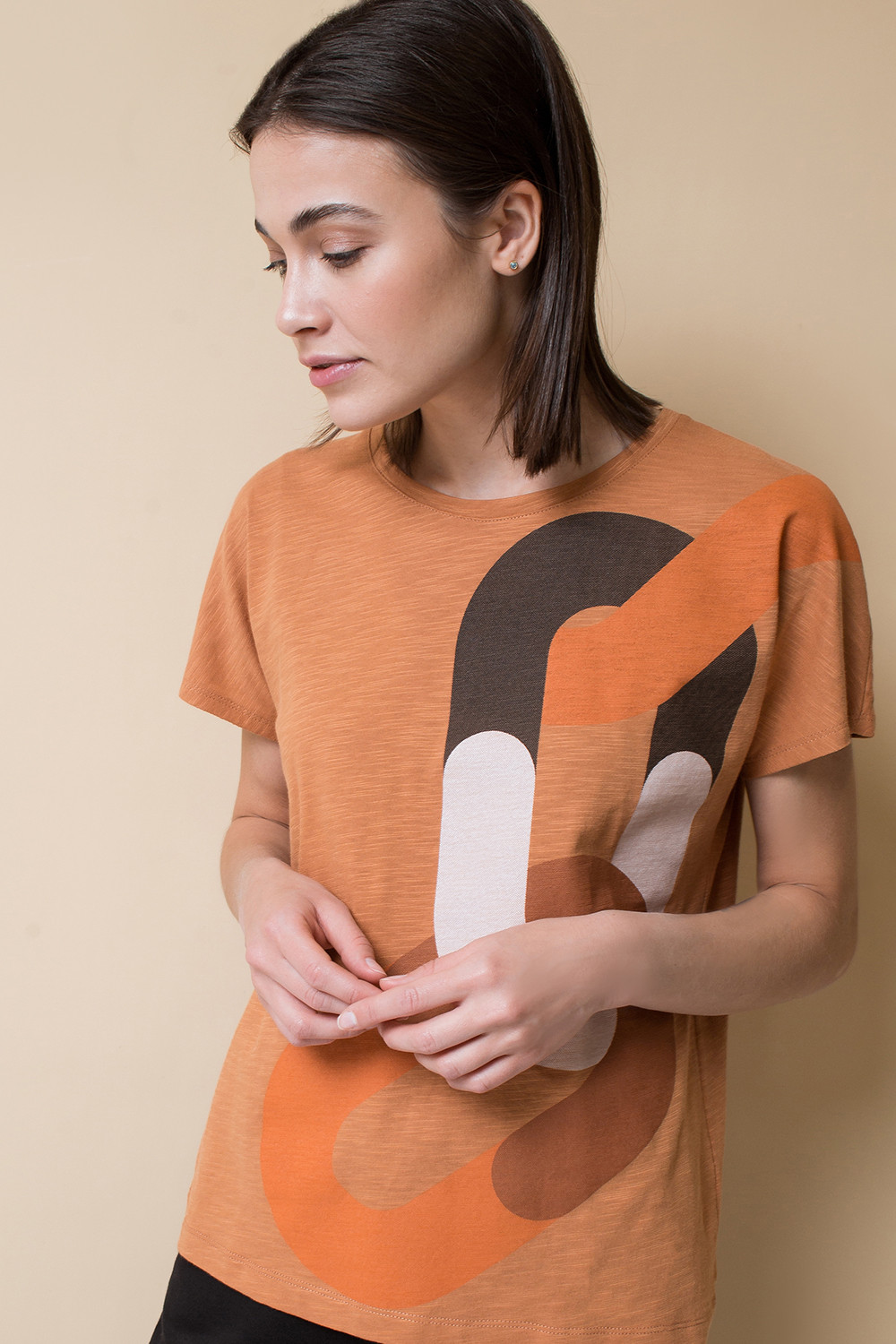 Autumn Elegance: Immerse Yourself in Comfort with Womens Brown T-Shirt